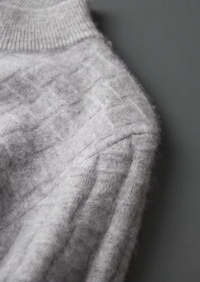 NOBA WOOL TEXTURED MOCKNECK