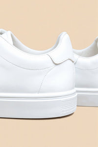 NOBA Classic Sneaker